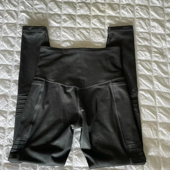 Athleta inclination motto gunmetal leggings - Picture 5 of 9